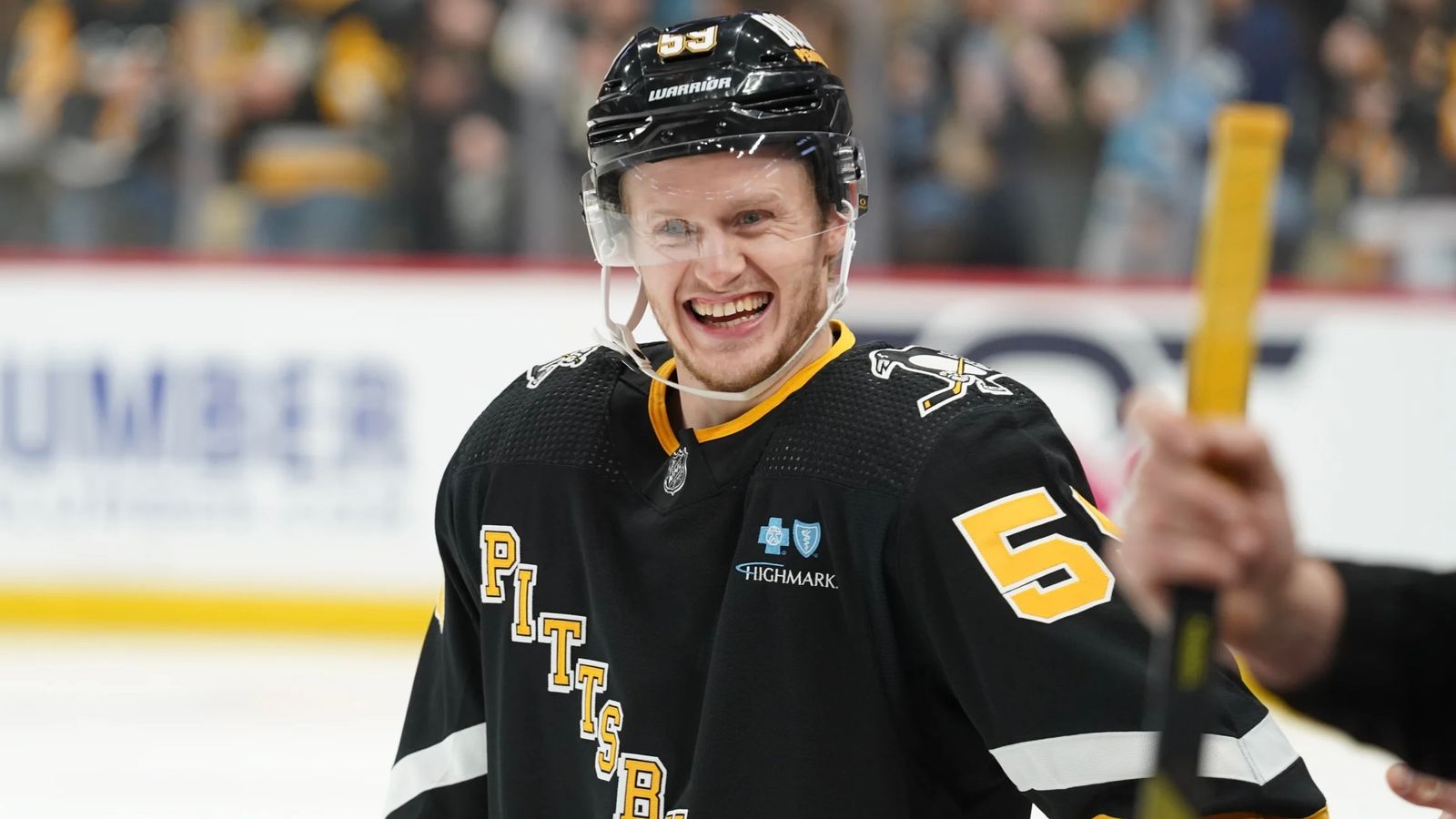 Column Penguins Shouldn T Sell On Jake Guentzel This Trade Deadline   Jake Guentzel Thirds Smile Warmup Penguins 1600x900 